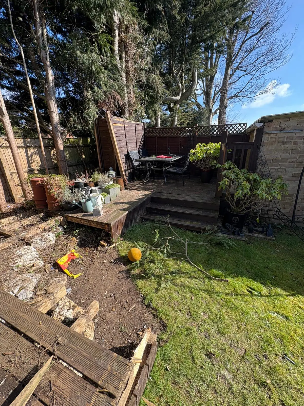 Garden and decking clearance service completed in Beaconsfield